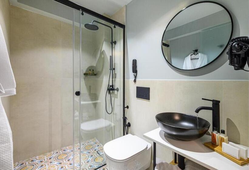 Casa Di Gaga Luxury Suites