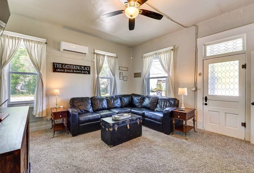 Cave Springs Home ~ 16 Mi To Razorback Stadium!