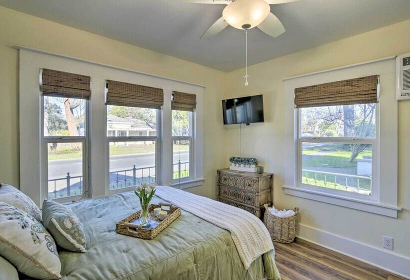 Centrally Located House In Chico W/ Gas Grill