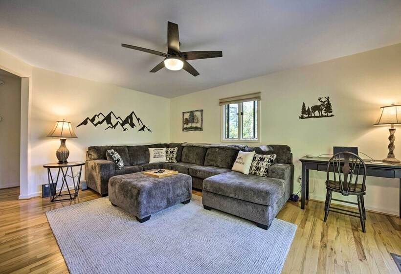 Brevard Retreat ~ 3 Mi To Downtown!