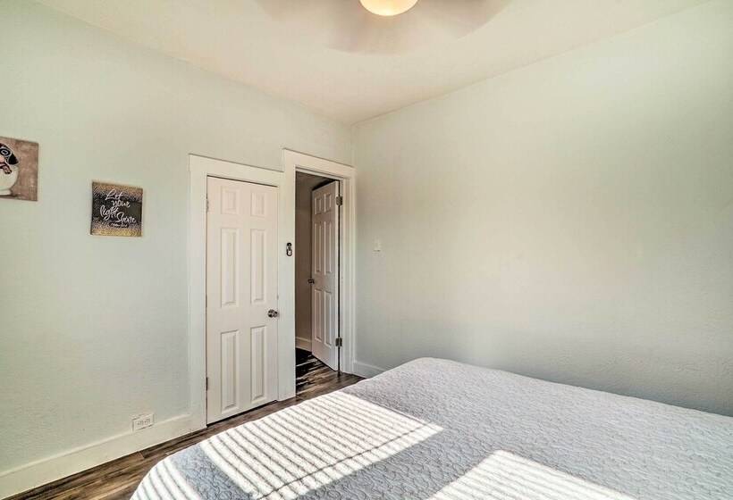 Charming & Quaint El Paso House W/ Backyard!