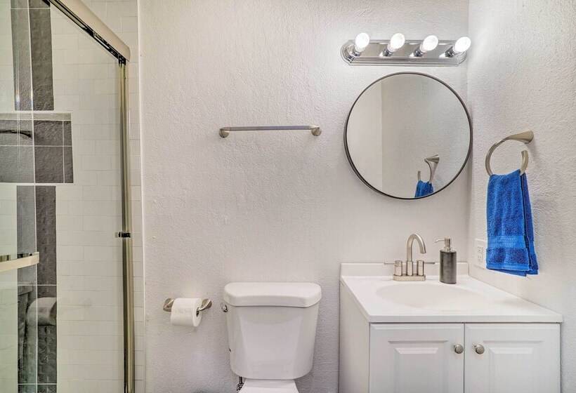 Charming & Quaint El Paso House W/ Backyard!