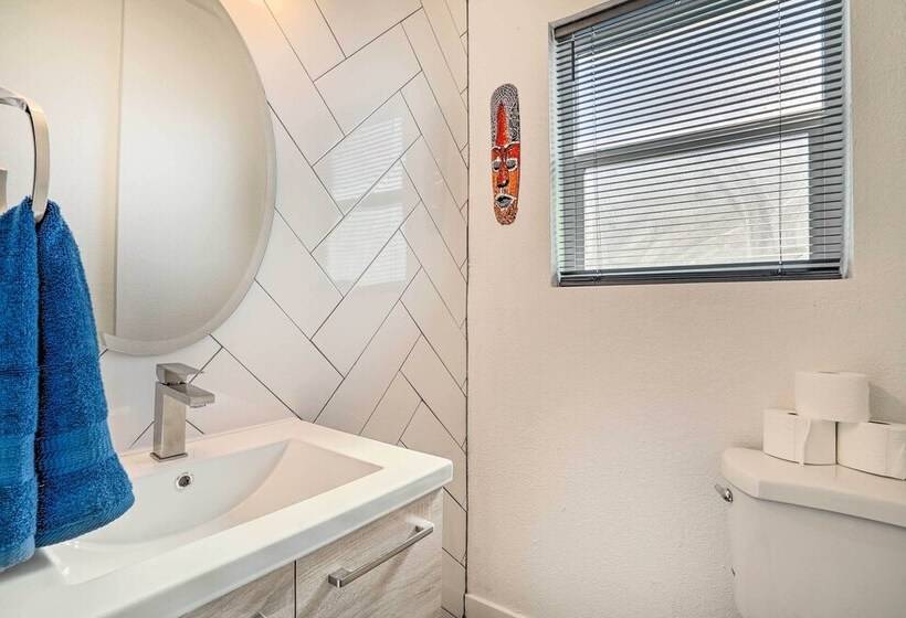 Charming & Quaint El Paso House W/ Backyard!