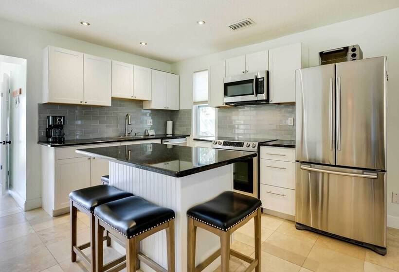 St Augustine Cottage W/ Fire Pit   Walk To Pier!