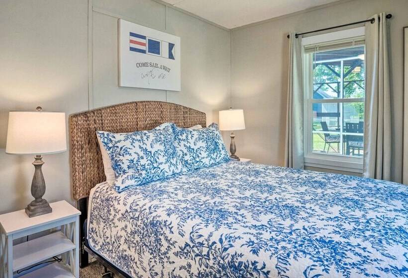 Chic Cottage W/ Private Yard: Steps To Beach!