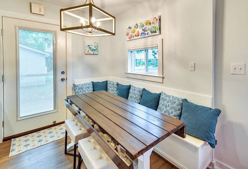 Chic Historic Myrtle Beach Cottage: Steps To Beach