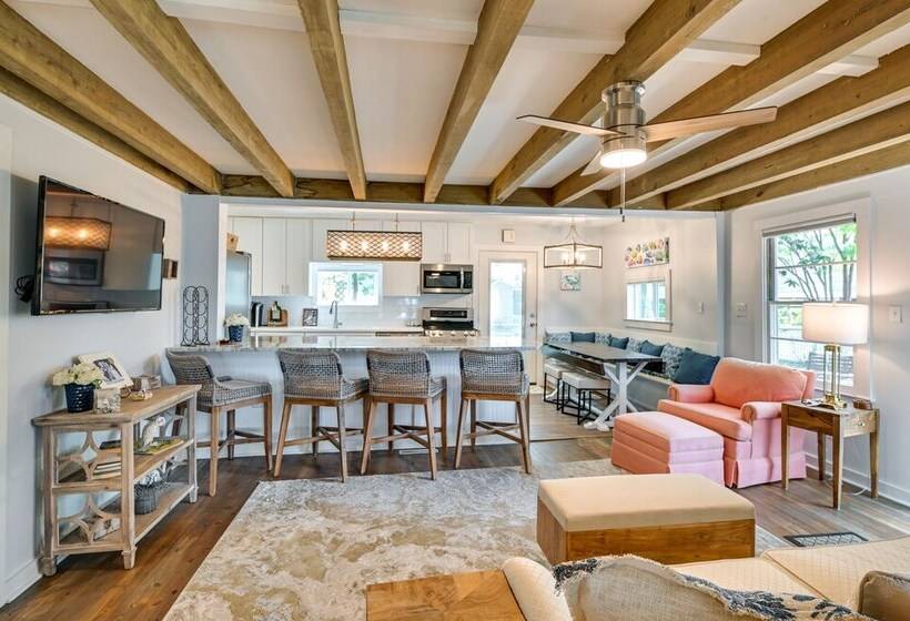 Chic Historic Myrtle Beach Cottage: Steps To Beach