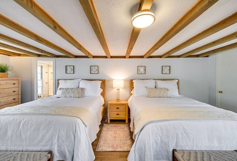 Chic Historic Myrtle Beach Cottage: Steps To Beach