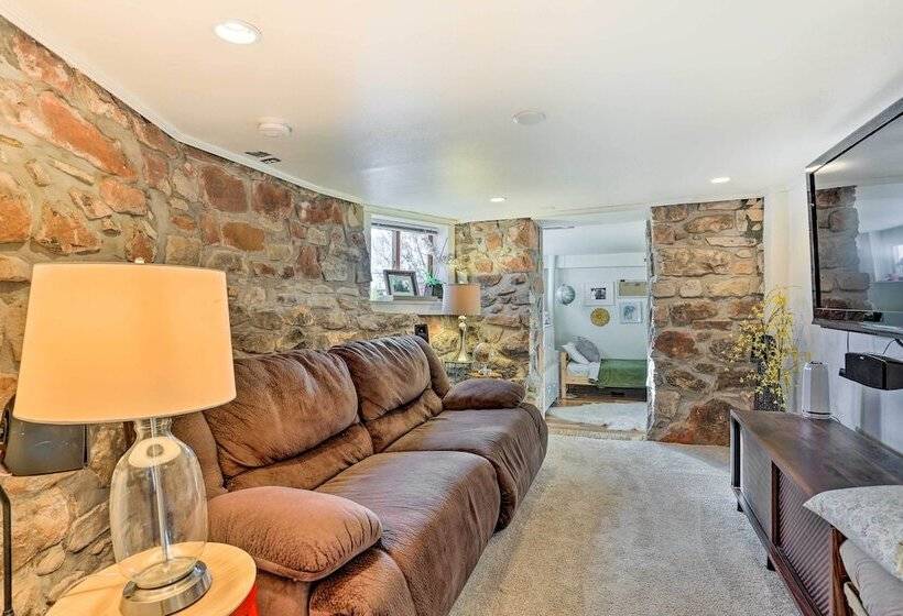 Chic Rapid City Escape Near Mount Rushmore!