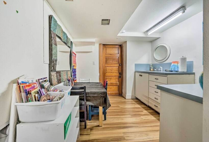 Chic Rapid City Escape Near Mount Rushmore!