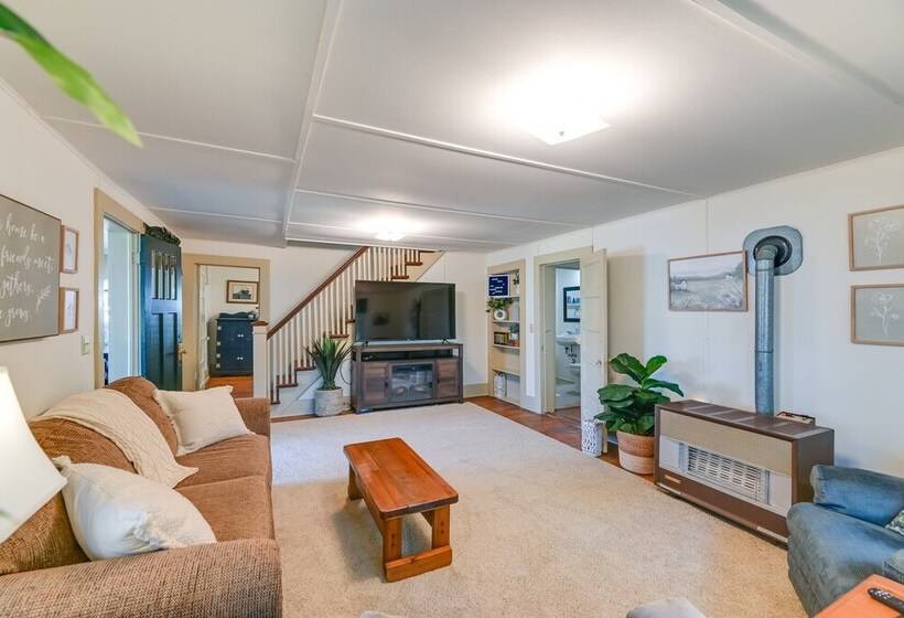 Coastal Nc Vacation Rental: Pamlico River Views!