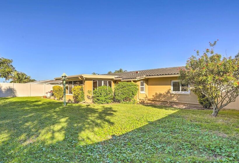 Coastal Seminole Home < 2 Mi To Ocean Access!