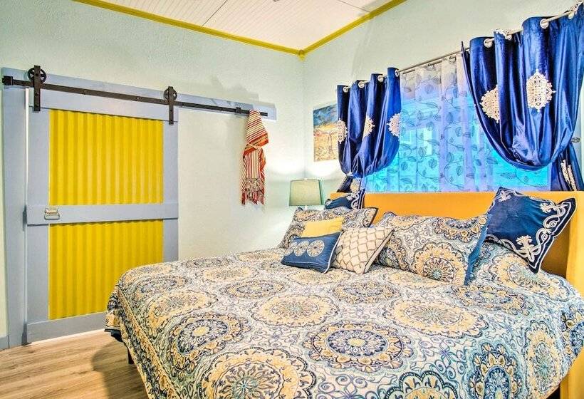 Colorful Bisbee Home W/ Patio ~ 1 Mi To Dtwn!