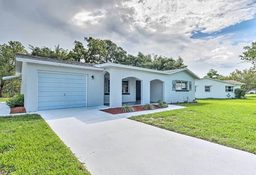 Contemporary Beverly Hills Gem W/ Sun Room!