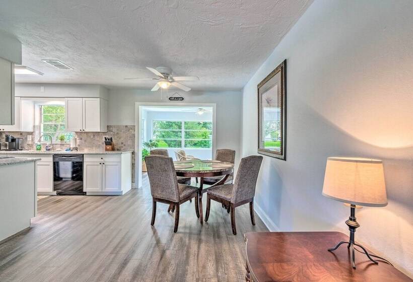 Contemporary Beverly Hills Gem W/ Sun Room!