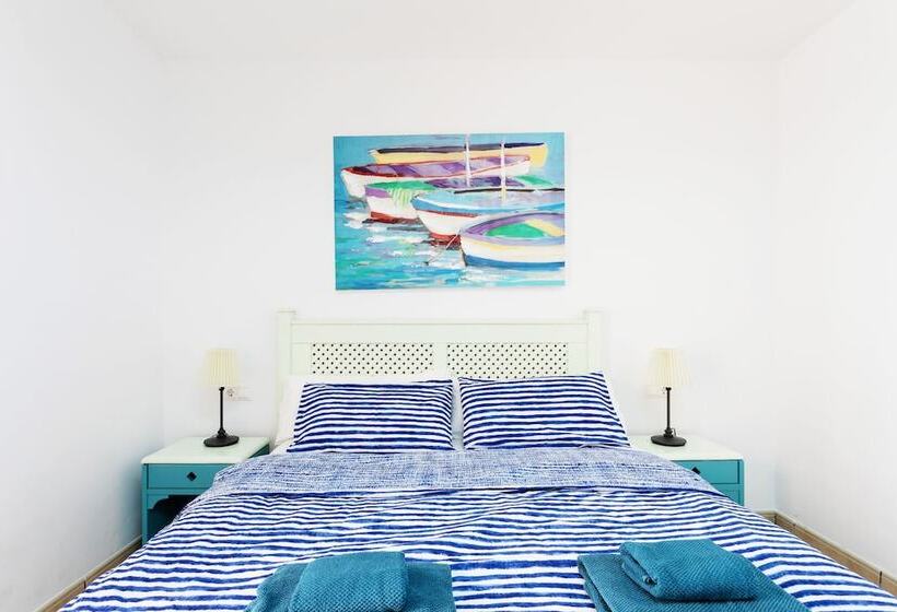 Coral Bay Port Royale