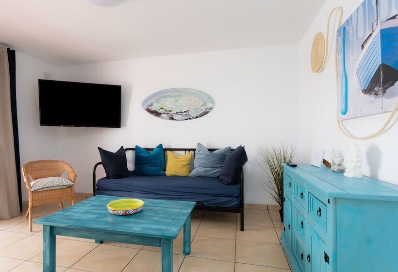 Coral Bay Port Royale