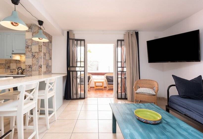 Coral Bay Port Royale