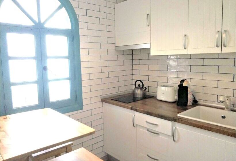 Coral Bay Port Royale