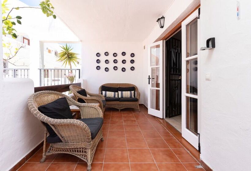 Coral Bay Port Royale