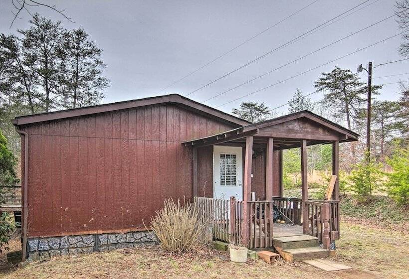 Cozy Asheville Cottage W/ Grill & Fire Pit!