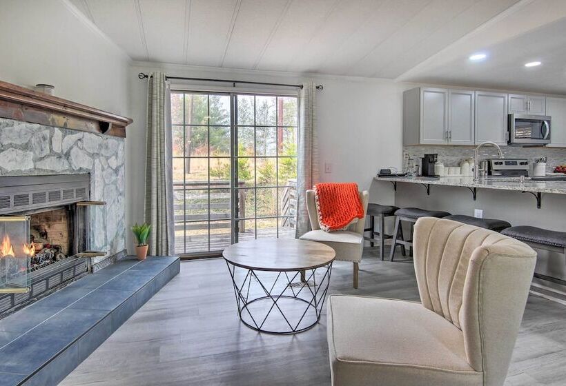 Cozy Asheville Cottage W/ Grill & Fire Pit!