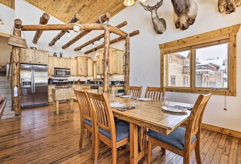 1 Mi To Lake Granby: Home W/ Mtn Views & Gas Grill