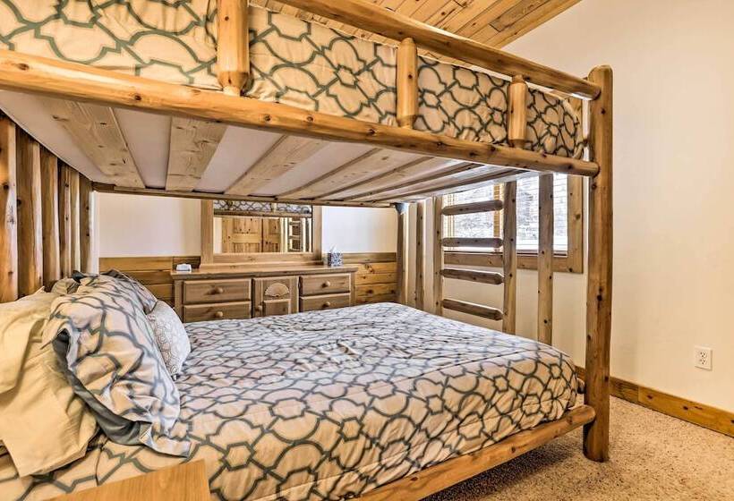 1 Mi To Lake Granby: Home W/ Mtn Views & Gas Grill