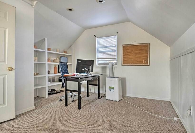 Cozy Indianapolis Home W/ Private Hot Tub!