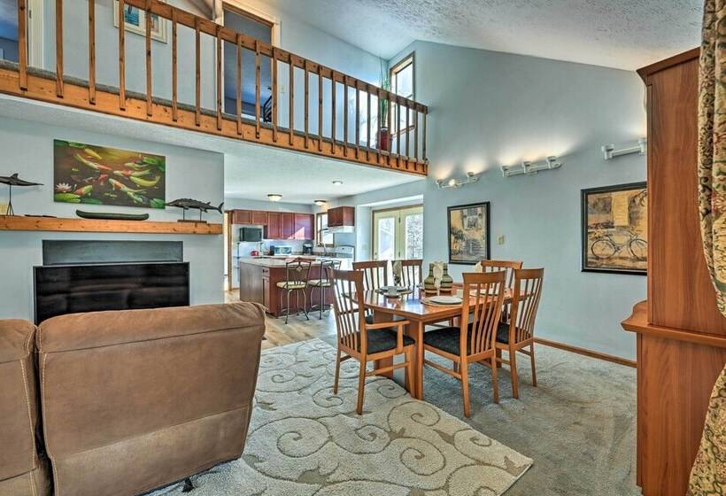 Cozy Lake Chatuge Getaway, Walk To Water!