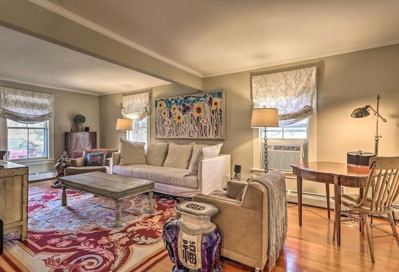 Cozy Litchfield House W/ Fenced In Yard & Fire Pit