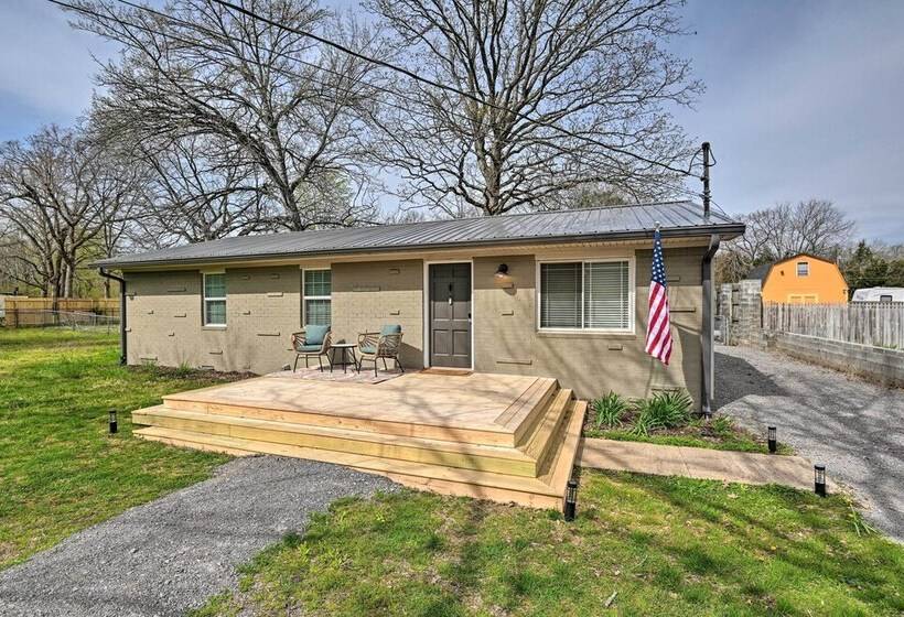 Cozy Murfreesboro Home W/ Furnished Patio!