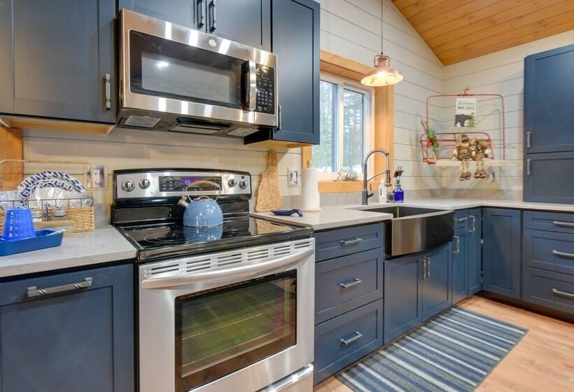 Cozy Ossipee Vacation Rental: Walk To Beach!