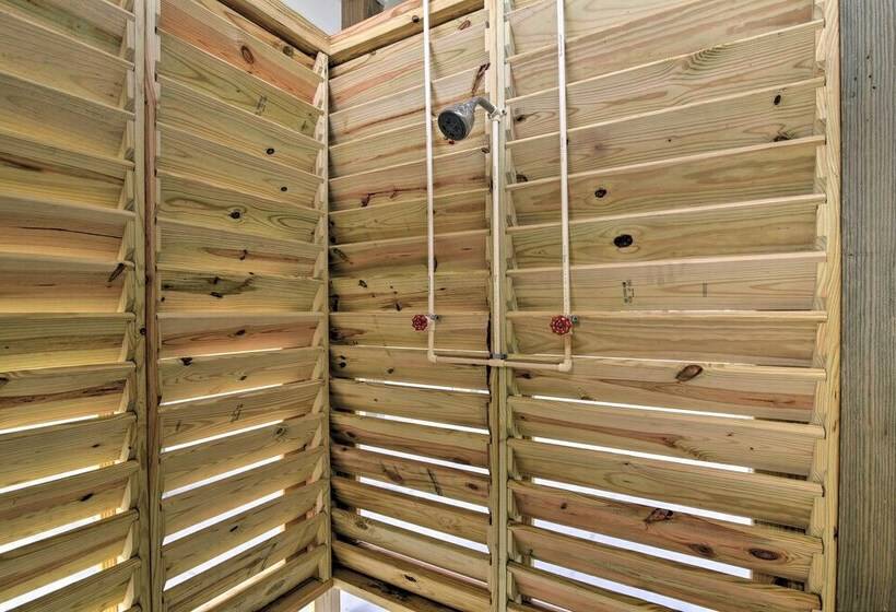 Crystal Tides   Stunning Home W/oceanfront Views