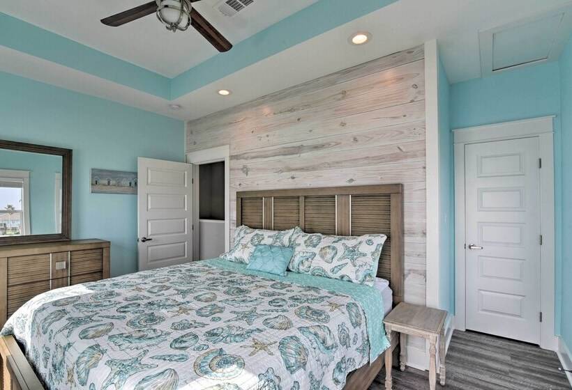 Crystal Tides   Stunning Home W/oceanfront Views