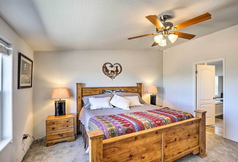 Desert Escape Off I 10 W/ Over 1 Enclosed Acre!