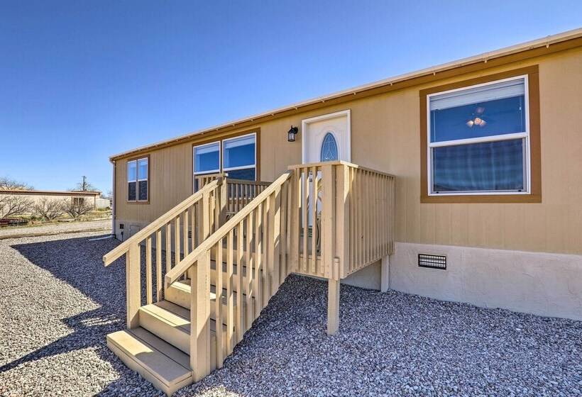 Desert Escape Off I 10 W/ Over 1 Enclosed Acre!