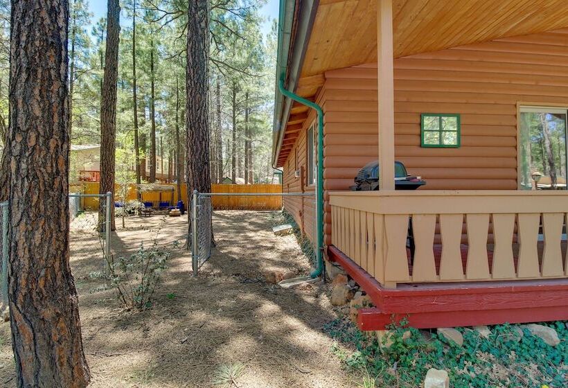 Dog Friendly Show Low Retreat W/ Fire Pit & Grill!