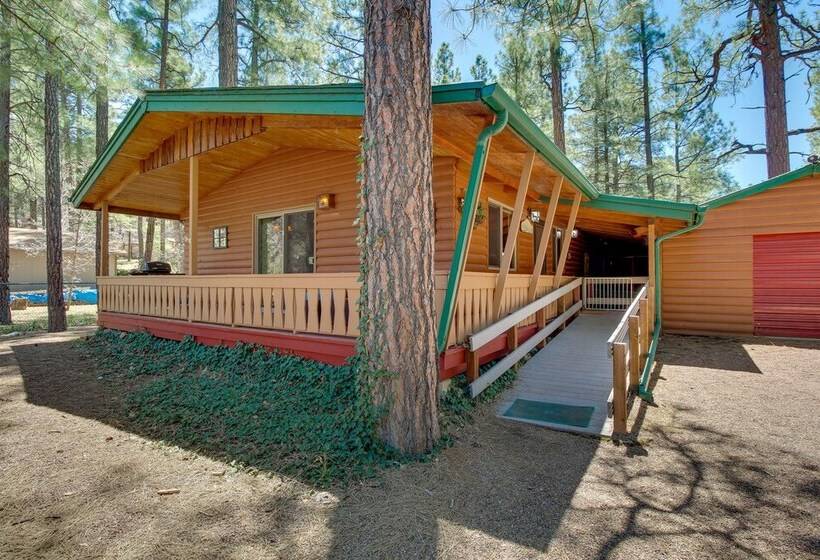 Dog Friendly Show Low Retreat W/ Fire Pit & Grill!