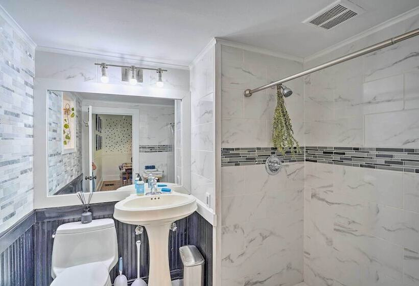 Eclectic Troy Home W/ Hot Tub   Pet Friendly!