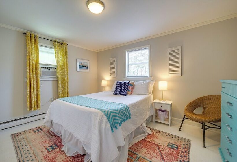 Duplex Unit < 2 Mi To Fishing & Beach Access