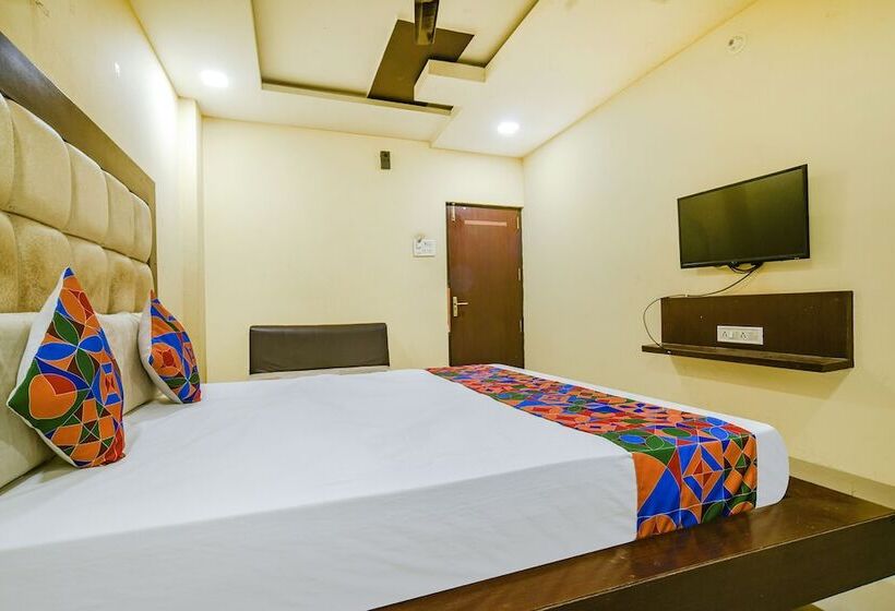 Fabhotel Parihar Palace