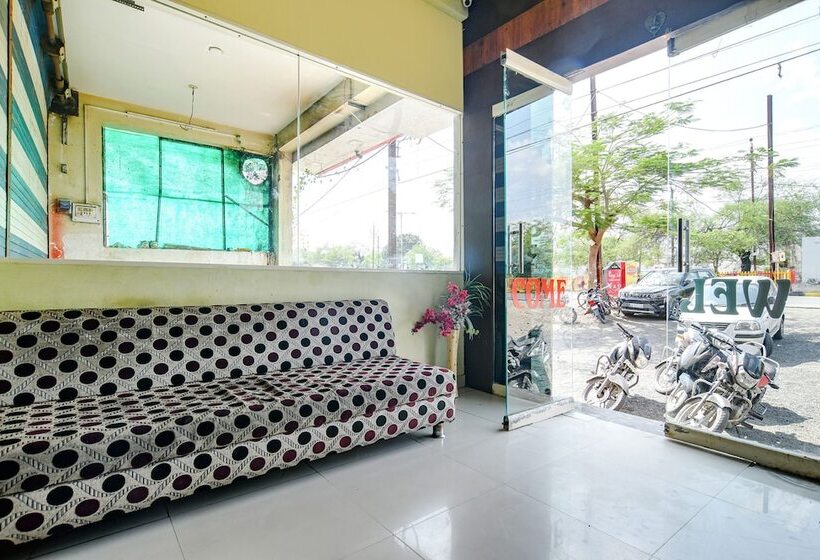 Fabhotel Parihar Palace