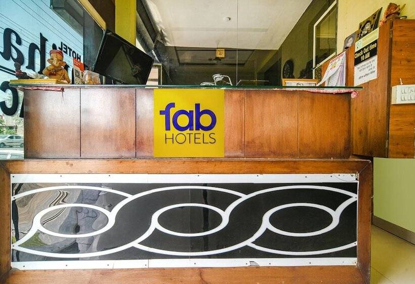 Fabhotel Parihar Palace