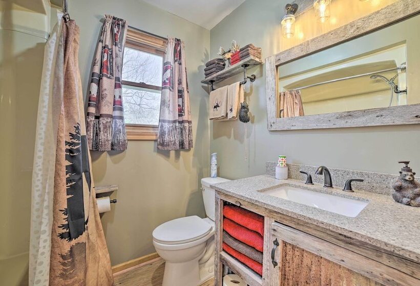 Family Cottage 3 Mi To Higgins Lake State Pk!