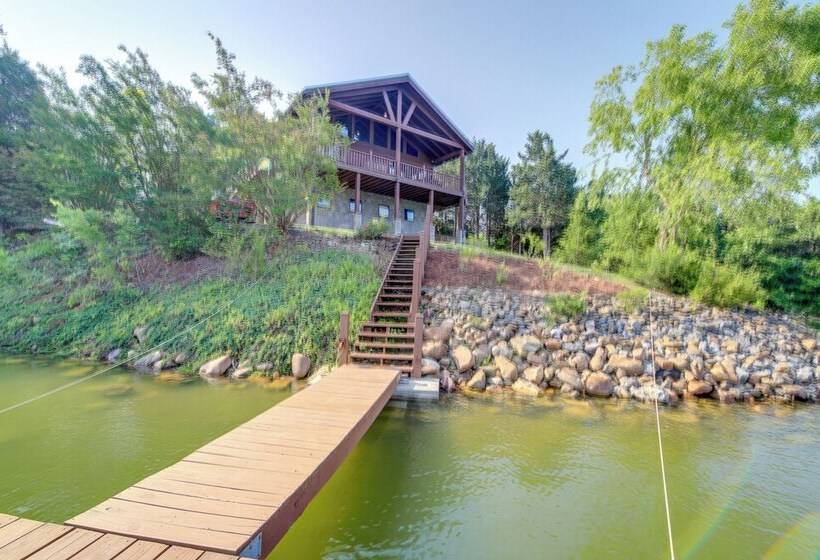 Family Friendly Dandridge Home W/ Lake Views!