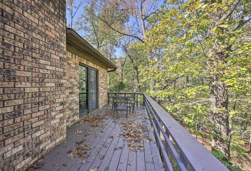 Family Friendly Hot Springs Hideaway W/ Yard!