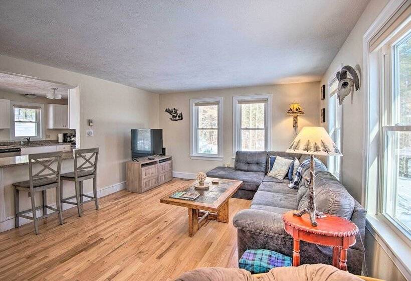 Gilford Home W/ Forest View, By Lake Winnepesaukee