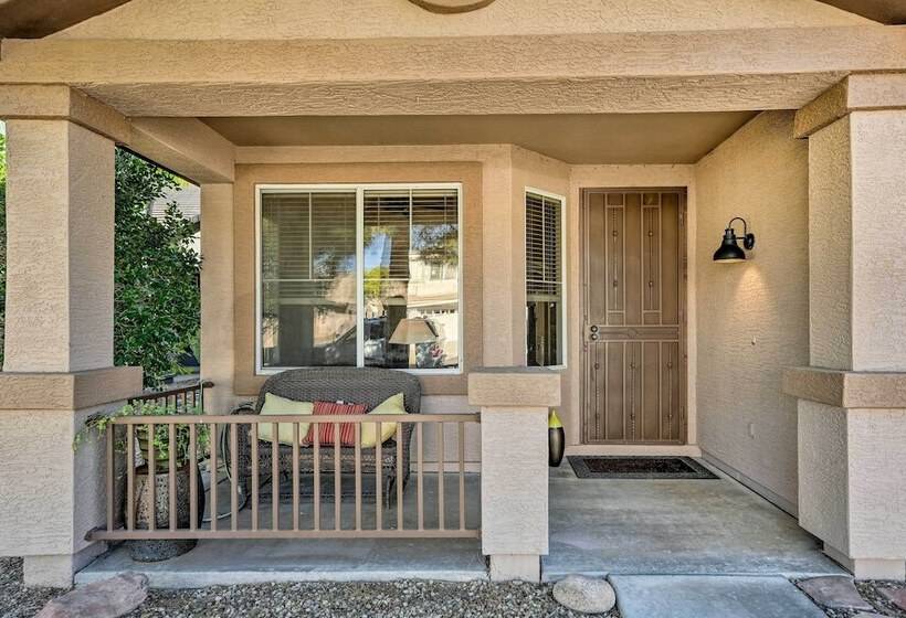 Glendale Home, 4 Mi To Peoria Sports Complex!