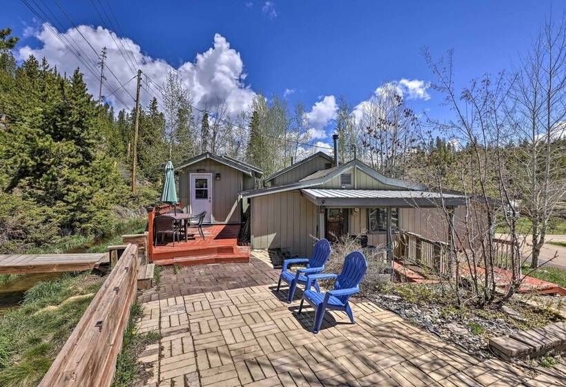 Fireplace, Deck & Mtn Views: Grand Lake Home!